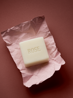 Rose solidarity perfumed hand soap - Illustration 5