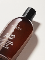 EXFOLIATING​ SHOWER GEL​ 250ml