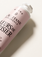 FLEURS DE CERISIER 櫻花潤手霜